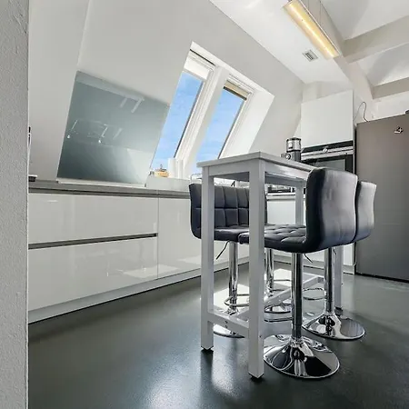 6 Maisonette-penthouse Pool Dachterrasse Luxus 뮌헨