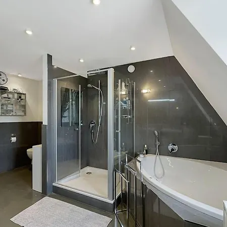 아파트 6 Maisonette-penthouse Pool Dachterrasse Luxus 뮌헨
