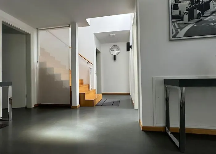 6 Maisonette-penthouse Pool Dachterrasse Luxus Apartment Munich