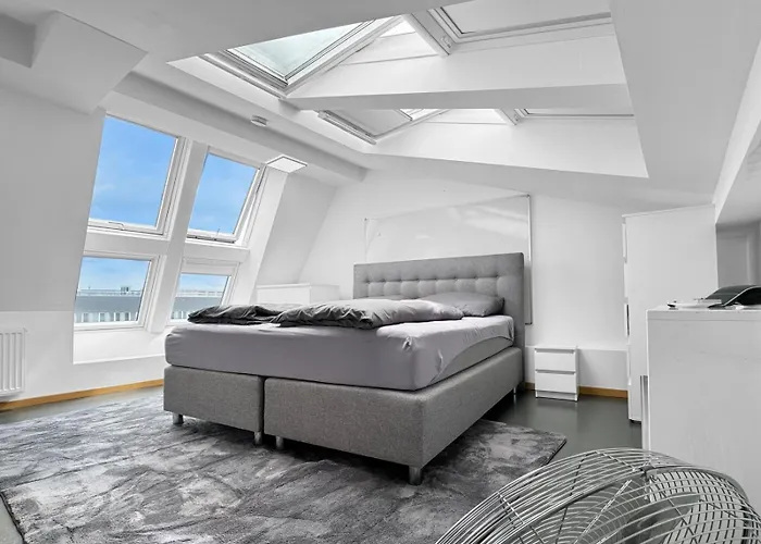 6 Maisonette-penthouse Pool Dachterrasse Luxus Munich