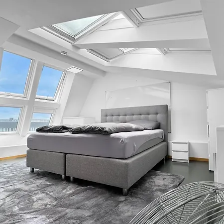 6 Maisonette-penthouse Pool Dachterrasse Luxus Münih